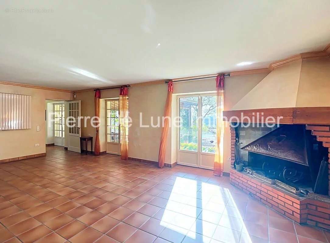 Maison à CALUIRE-ET-CUIRE