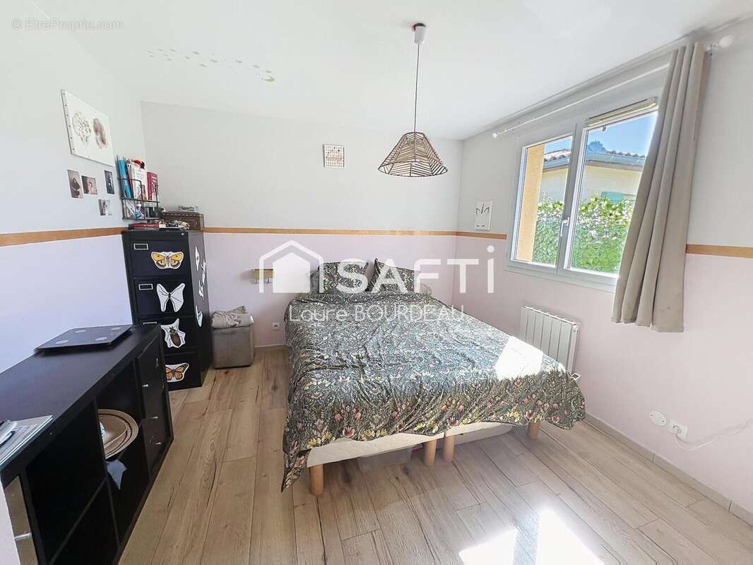 Maison 87 m² à Castelnau-D'estretefonds  - photo 6