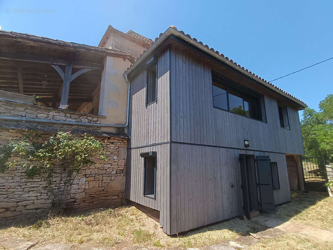 Propriété proche Figeac 5 pièce(s) 187 m2 - photo 8