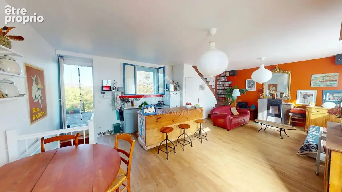 Maison avec un studio indépendant - photo 7