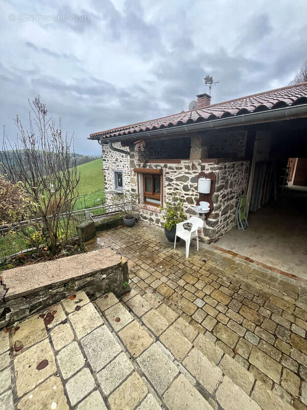 Maison à SAINT-CLEMENT-SUR-VALSONNE