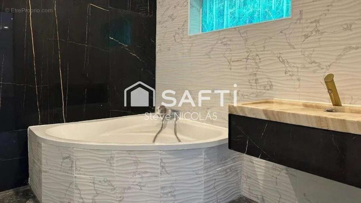 Photo 8 - Maison à SAINT-CHRISTOL-LES-ALES