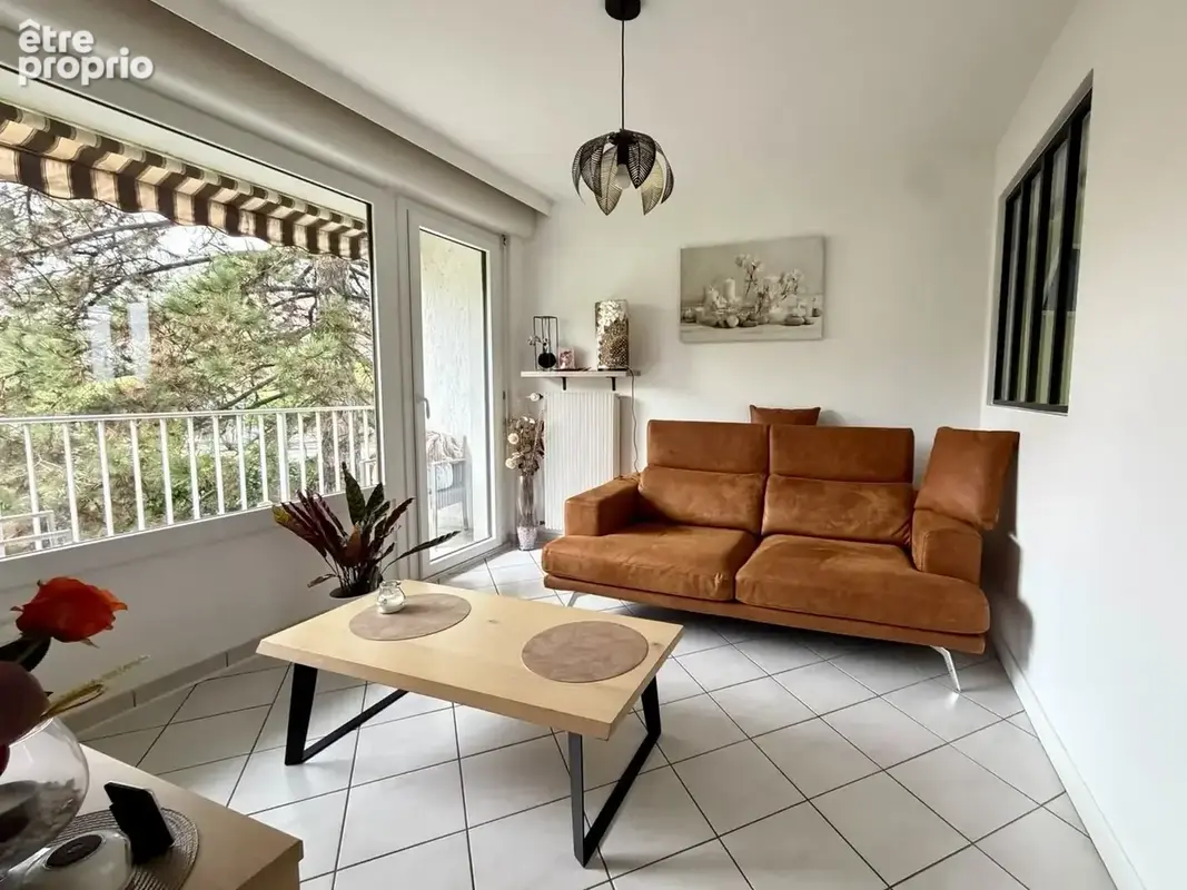 Appartement à MEYTHET