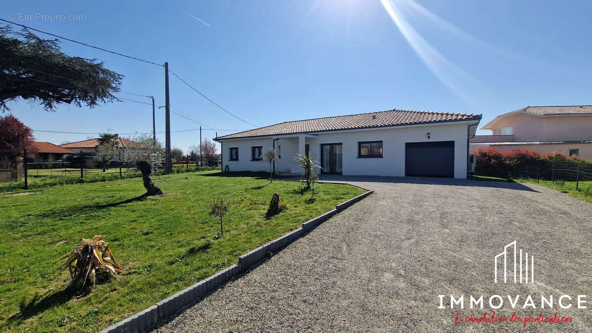 Maison à CASTELSARRASIN