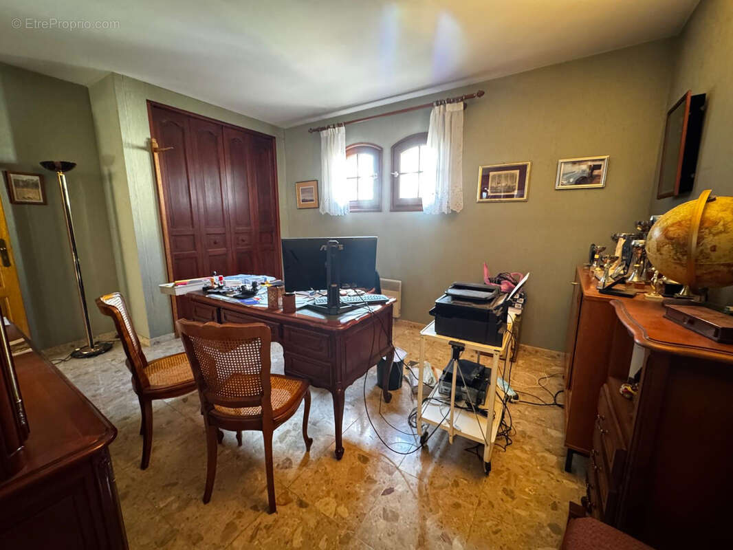 Maison à THORIGNY-SUR-MARNE