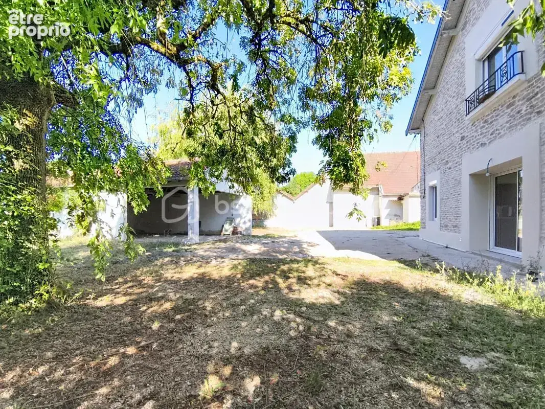 Maison de maître entièrement rénovée – Un bien d’exception au cœur du village - photo 20