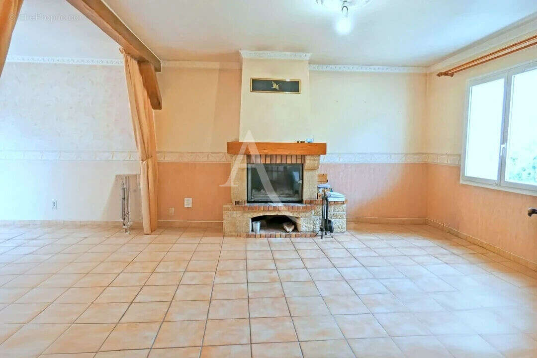 Maison à GAGNY