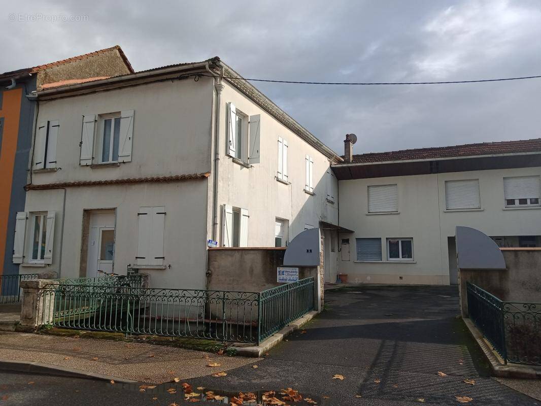 Appartement à VIC-EN-BIGORRE