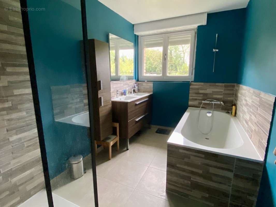 Maison à MAIZICOURT