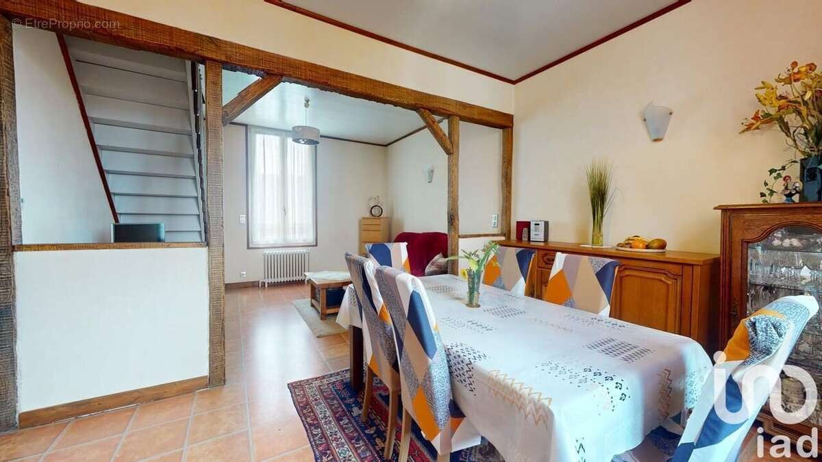 Photo 3 - Maison à TRAPPES