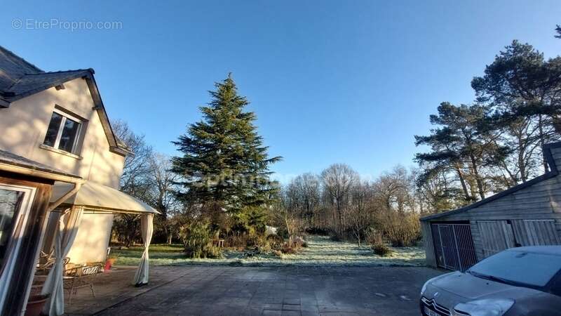 Maison à SAINT-MEEN-LE-GRAND