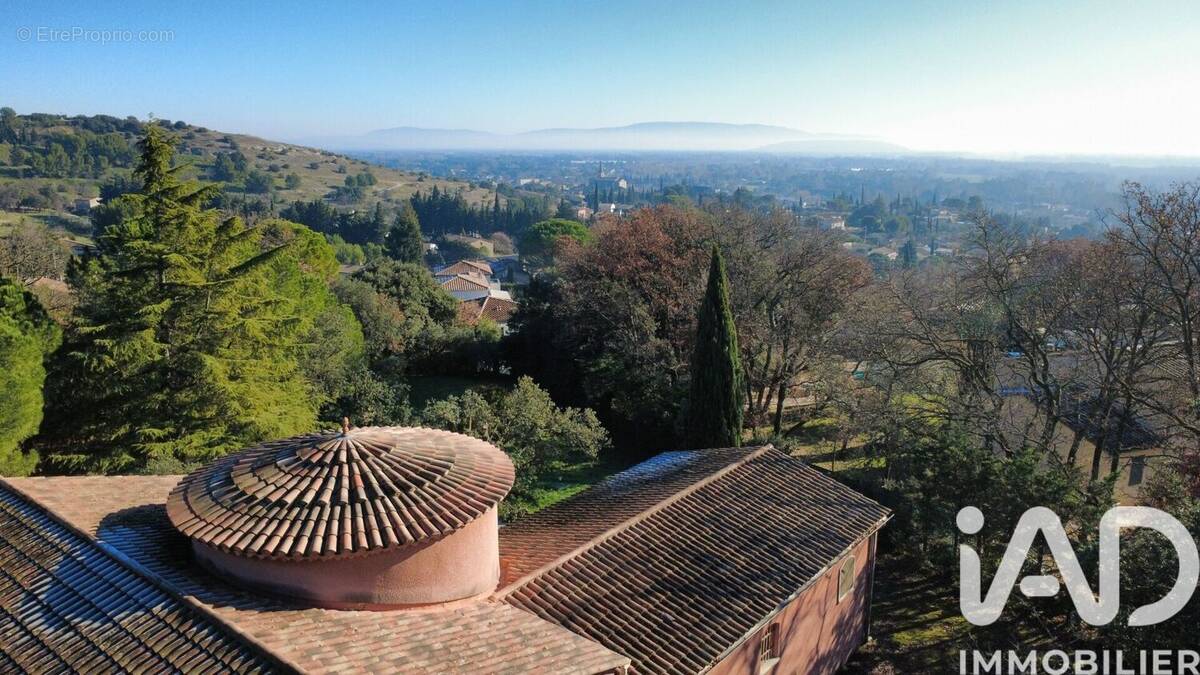 Photo 1 - Maison à CAUMONT-SUR-DURANCE