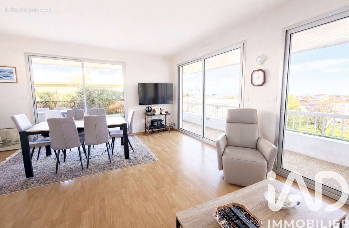 Photo 2 - Appartement à LA ROCHELLE