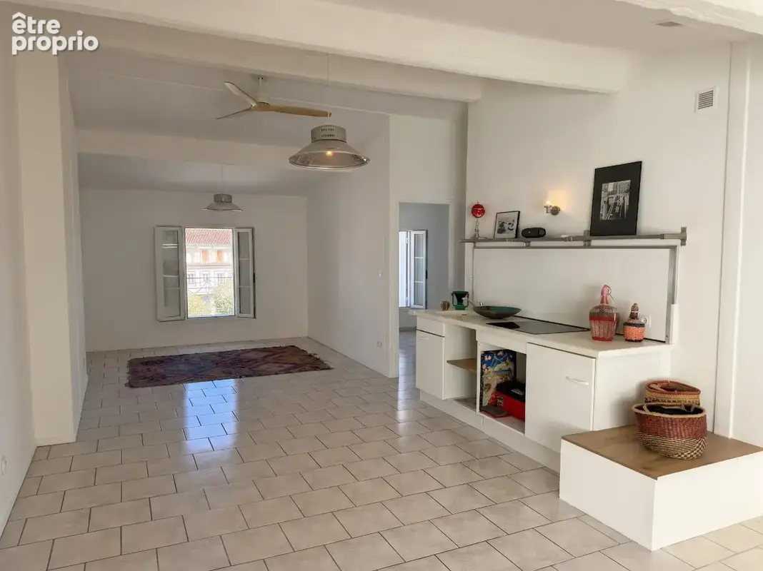 Appartement T3  avec terrasse de 15 m² et vue dégagée et Mont Saint Clair - photo 3