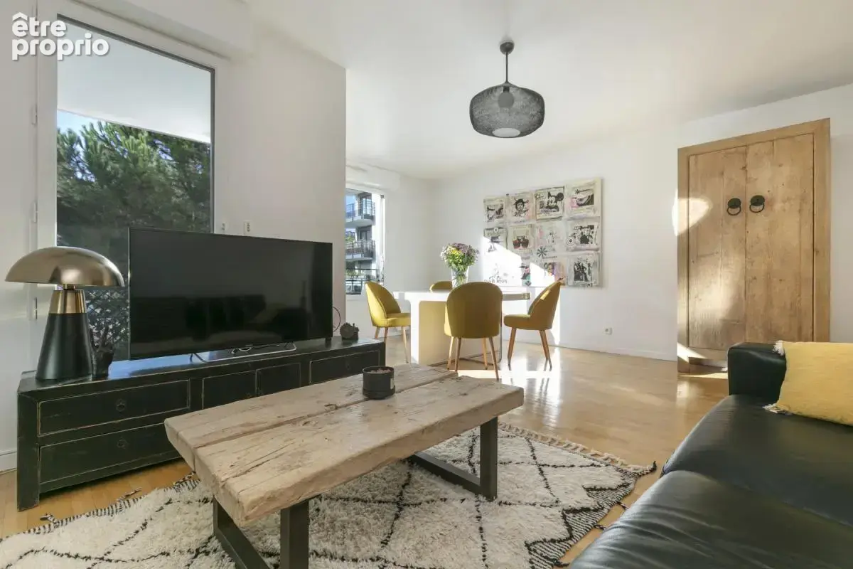Appartement 4P / 3 Chambres / Balcon / Parking - photo 2