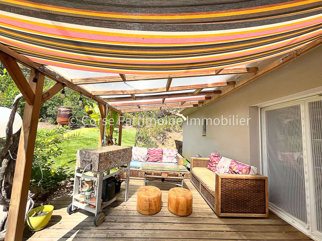 Maison à PORTO-VECCHIO