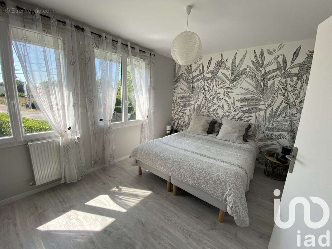 Photo 9 - Maison à PERIERS