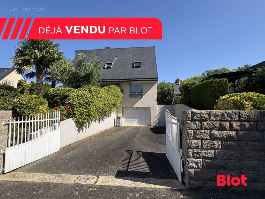 Maison à VEZIN-LE-COQUET