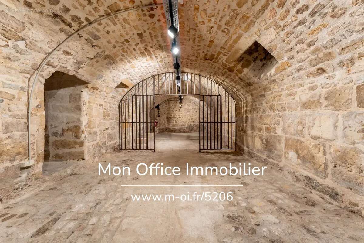 Commerce à AIX-EN-PROVENCE