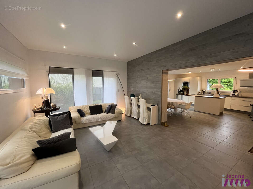 Maison 130 m² à Belfort  - photo 3