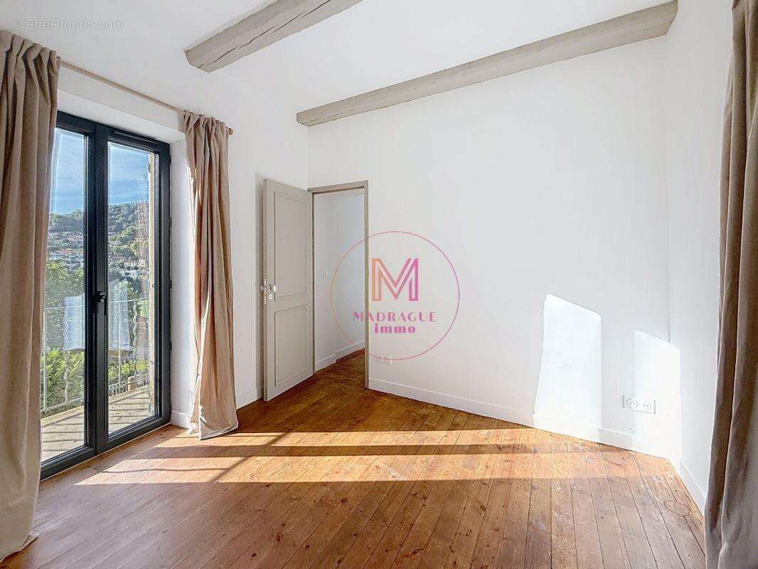 Maison à LA TURBIE
