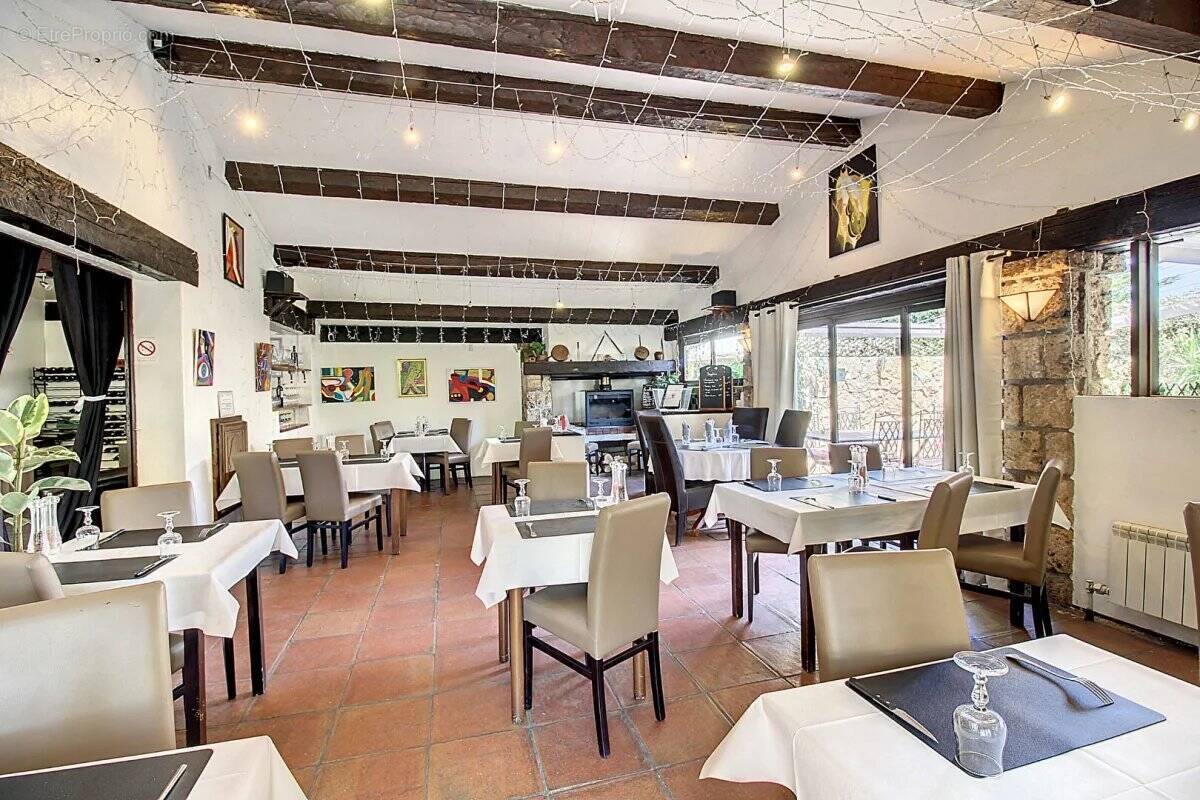 Appartement à TOURTOUR