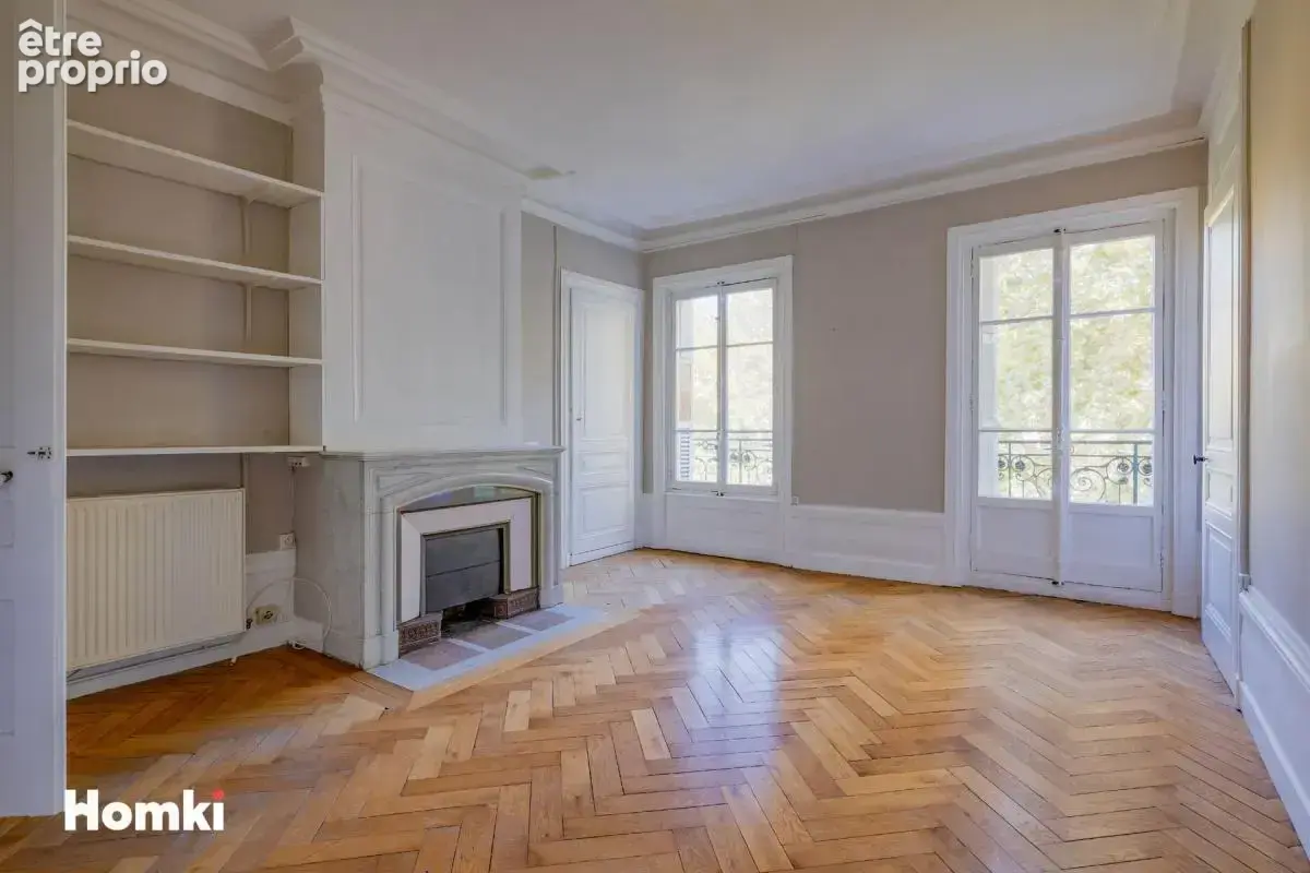 Lyon 3ᵉ – Cours de la Liberté  Appartement T4 – 97 m² Balcon et cave - photo 2