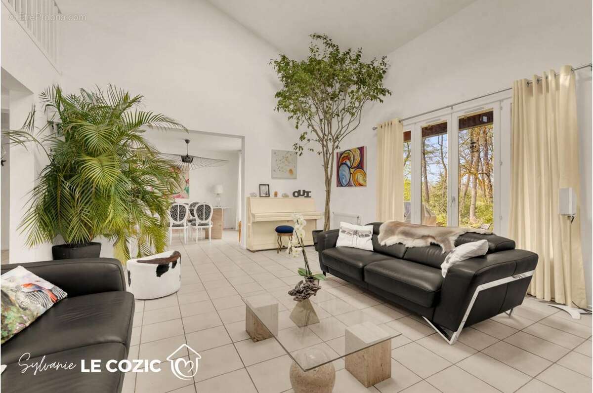 Maison T6 174m² jardin 700m² sans vis-à-vis - photo 5