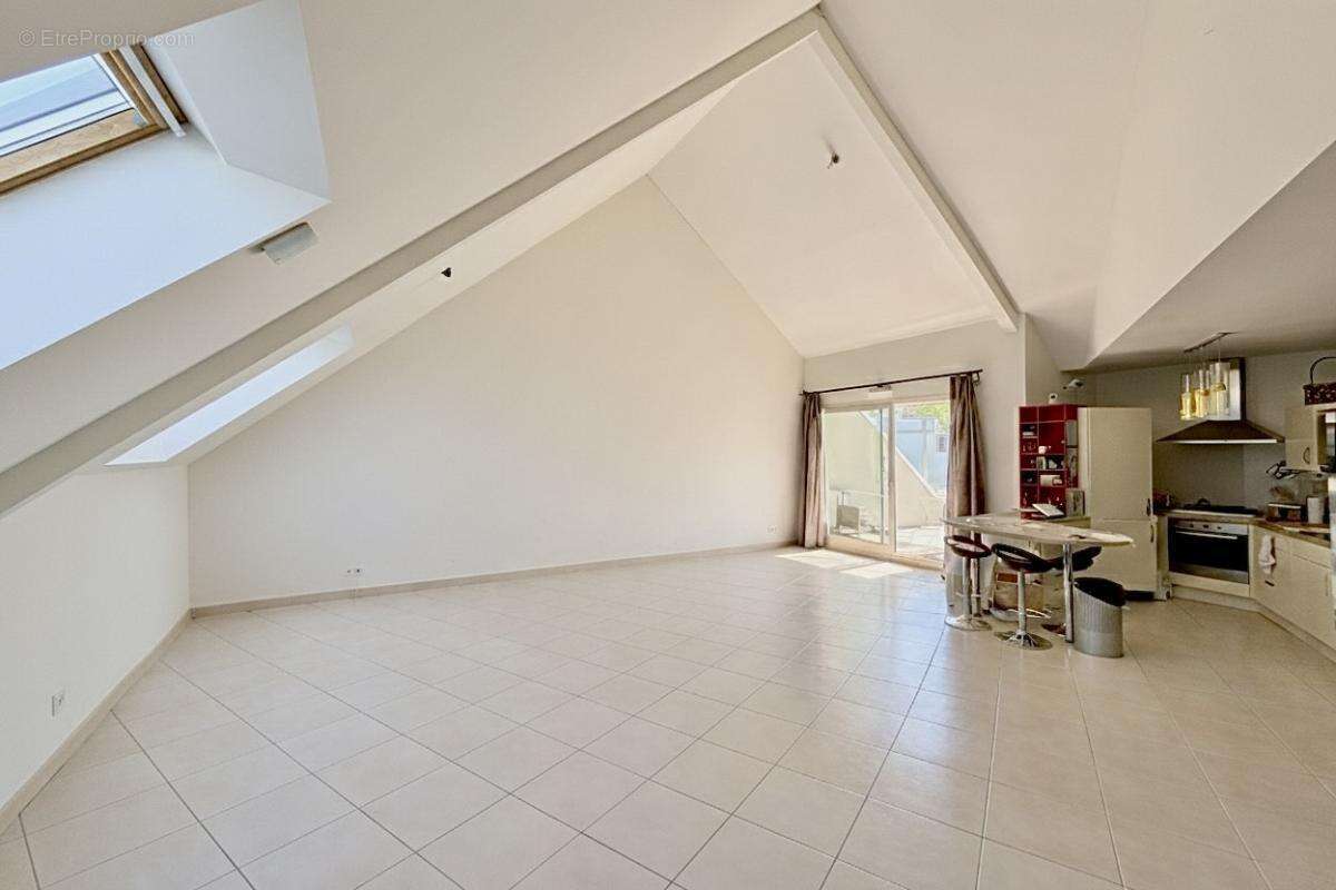 Divona park - appartement cathédrale t3 - 100 m2 - photo 8
