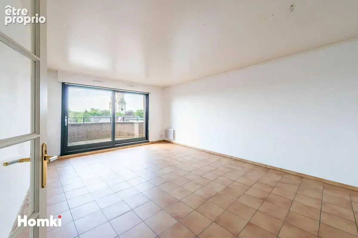 SAINT-AMAND-LES-EAUX – Appartement duplex T3 avec terrasse, balcon, parking et ascenseur – Résidence recherchée - photo 3
