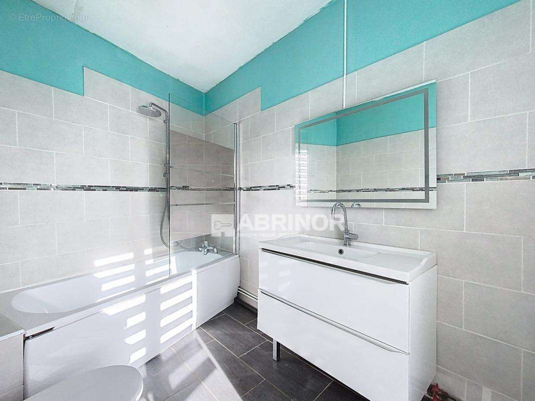 Maison à MARCQ-EN-BAROEUL