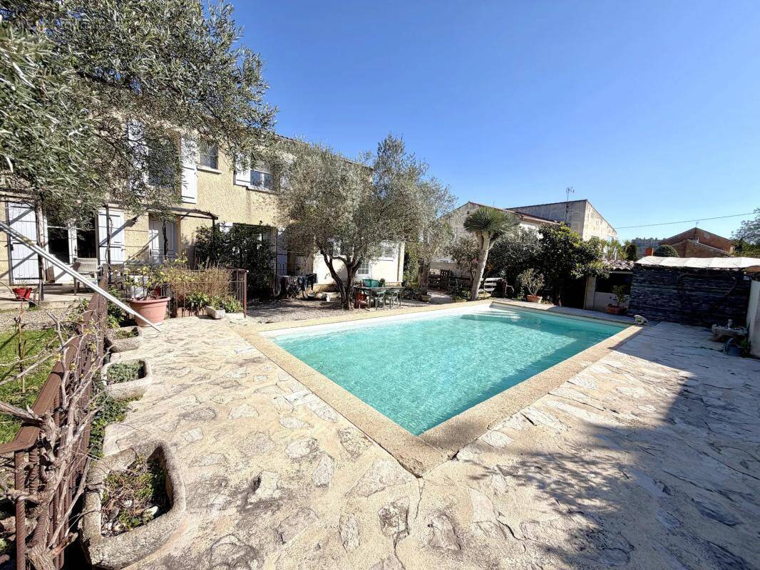 Maison à MONTFAUCON