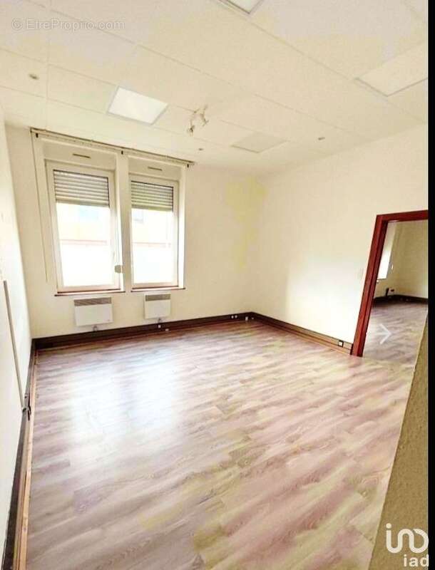 Photo 3 - Commerce à NILVANGE