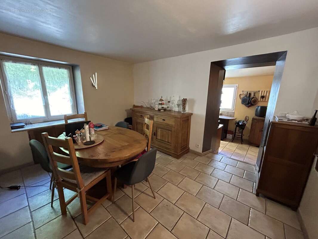 Maison à SAINT-JEAN-DE-PARACOL