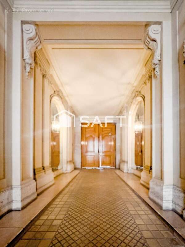 Photo 3 - Appartement à PARIS-17E