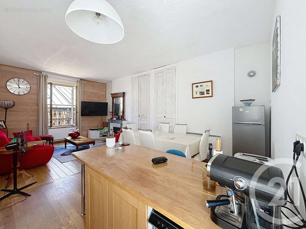 Appartement à SENS