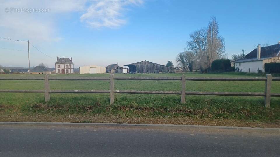 Terrain à SAINT-PAER