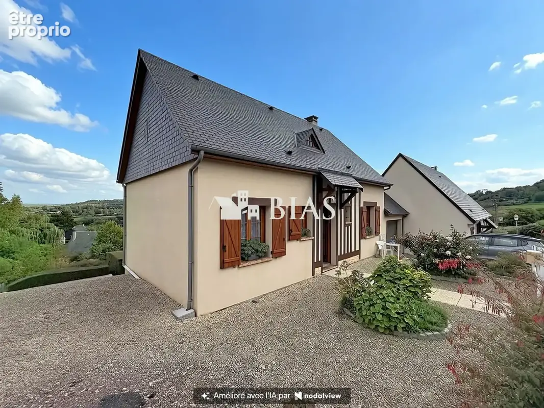 Maison 4 pièces 96 m² à vendre à Pont-L'eveque (14130) - photo 1