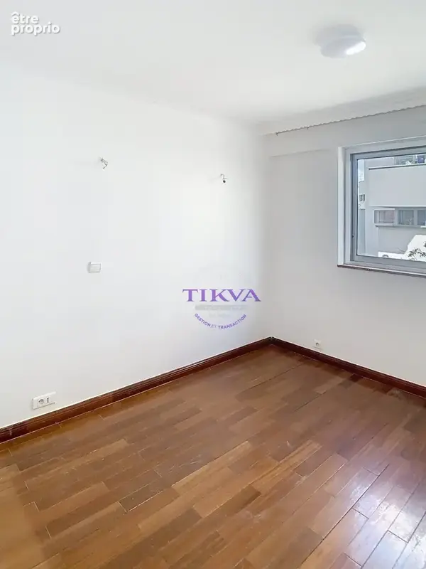 Appartement 4 pièces 80 m² à vendre à Paris-11e (75011) - photo 3