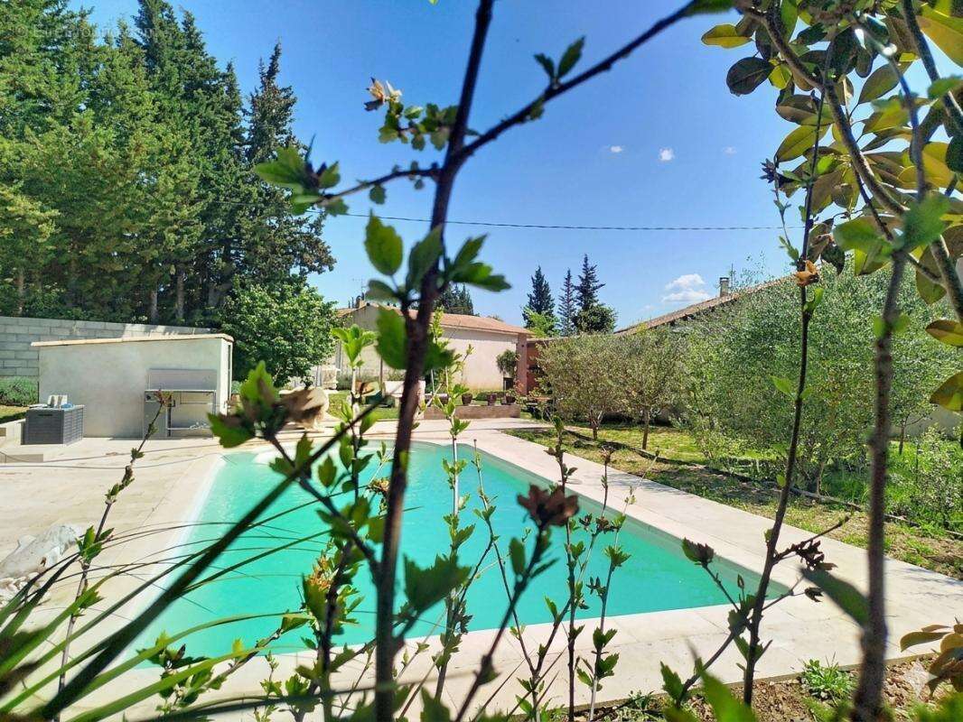 Maison à SAINT-MAXIMIN-LA-SAINTE-BAUME