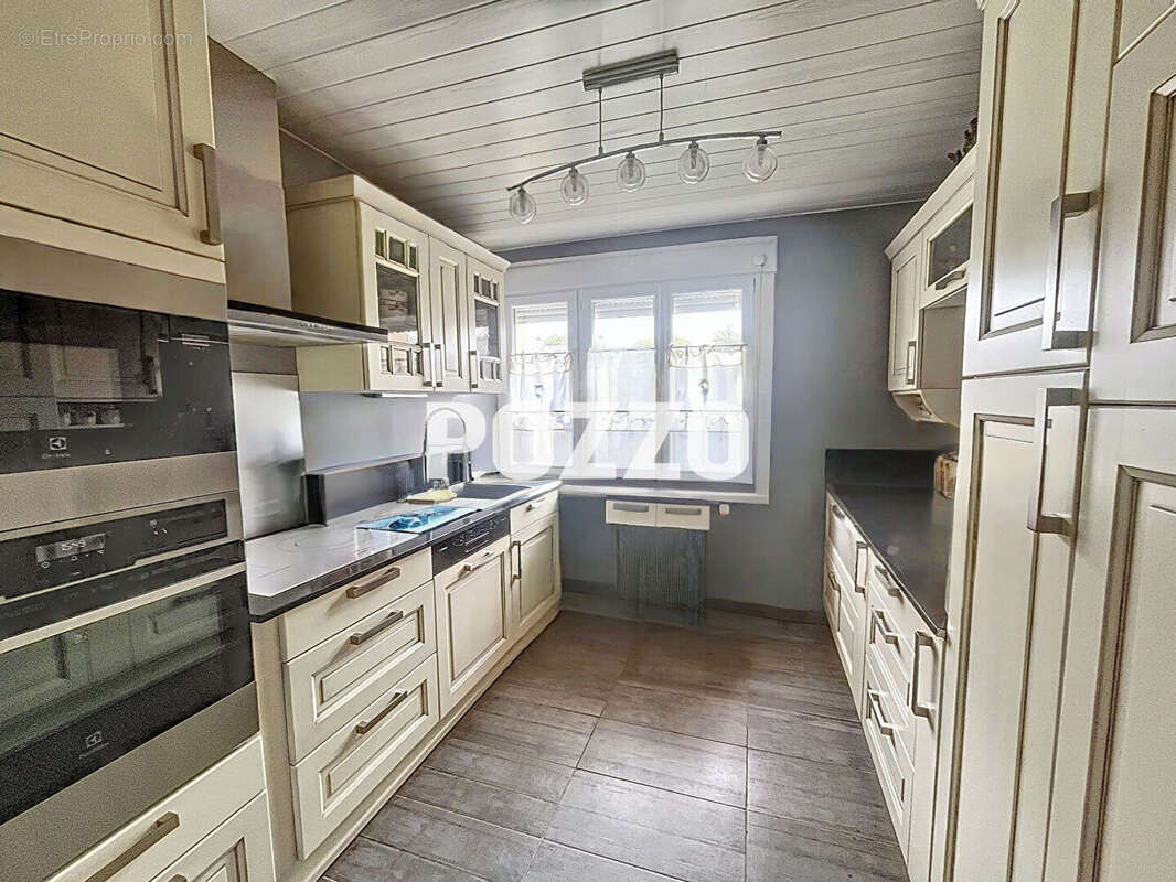 Maison à SAINT-PAIR-SUR-MER