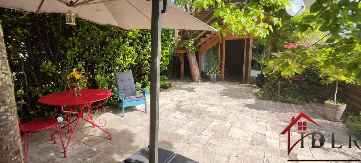 Appartement à SARLAT-LA-CANEDA
