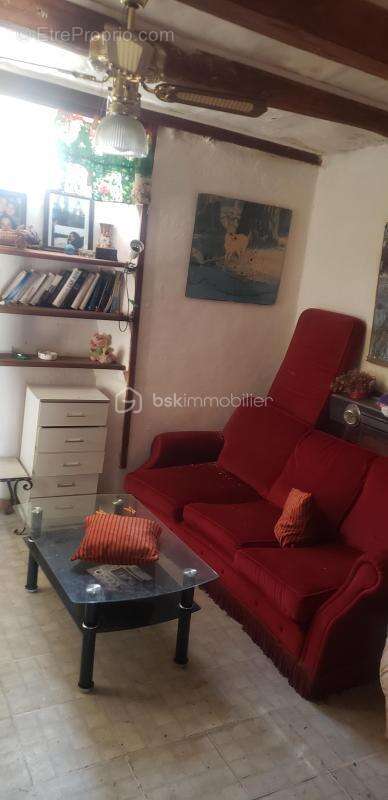 Maison à SAINT-GERMAIN-DE-CALBERTE