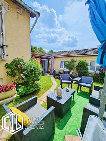 Pavillon F5 Limite Le RAincy - photo 3