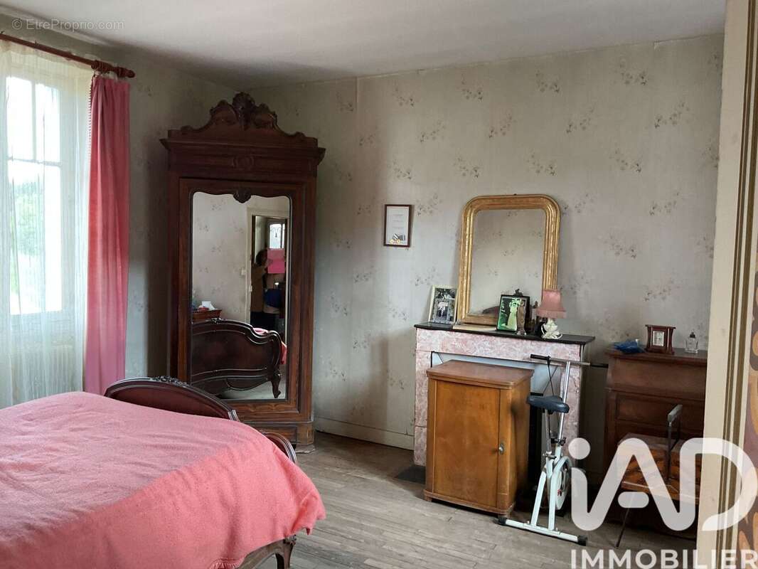Maison 110 m² à Sormery  - photo 7