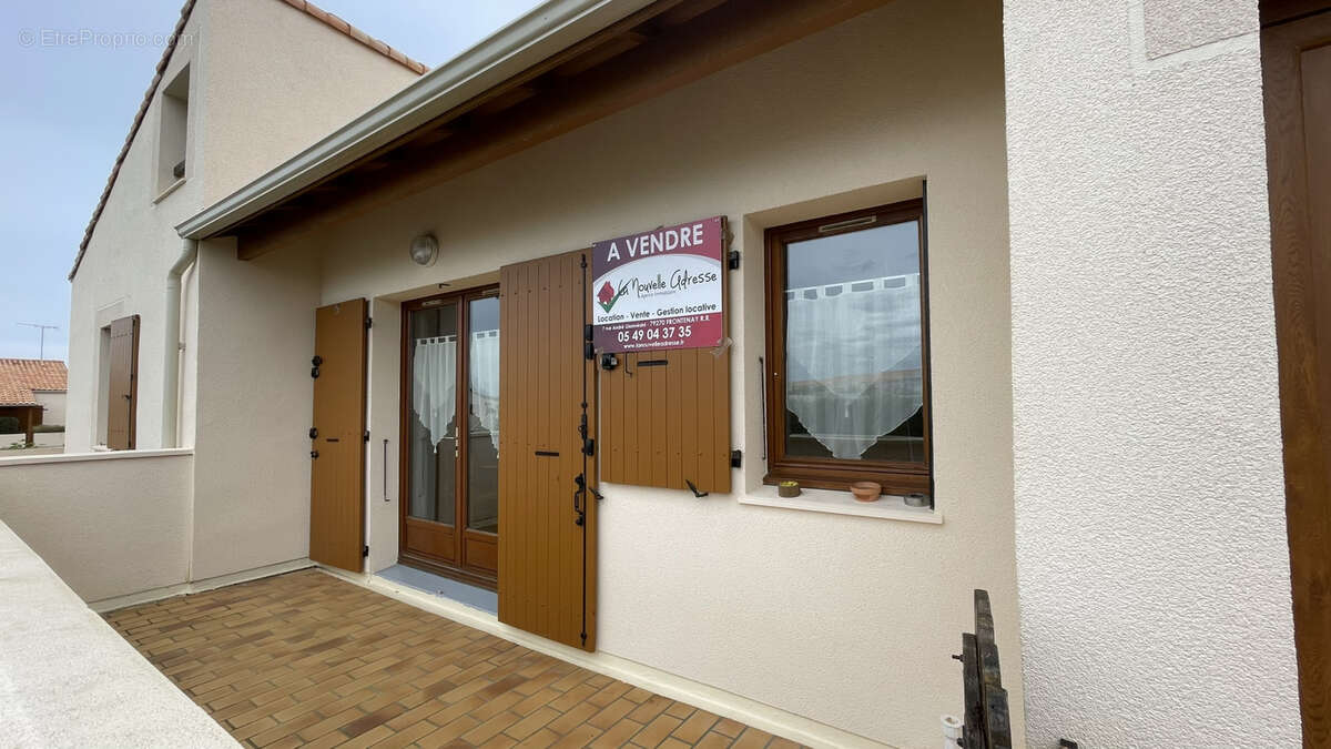 Appartement à VAUX-SUR-MER