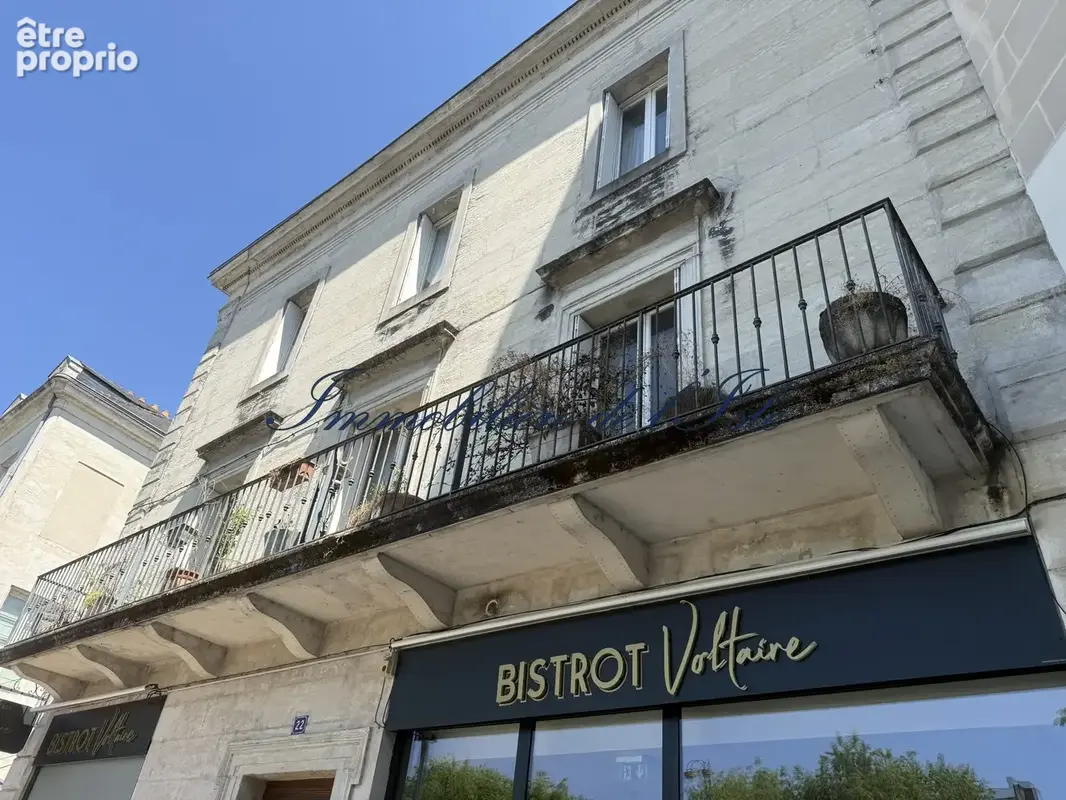 Immeuble a créer ou maison de caractère - centre historique - photo 2