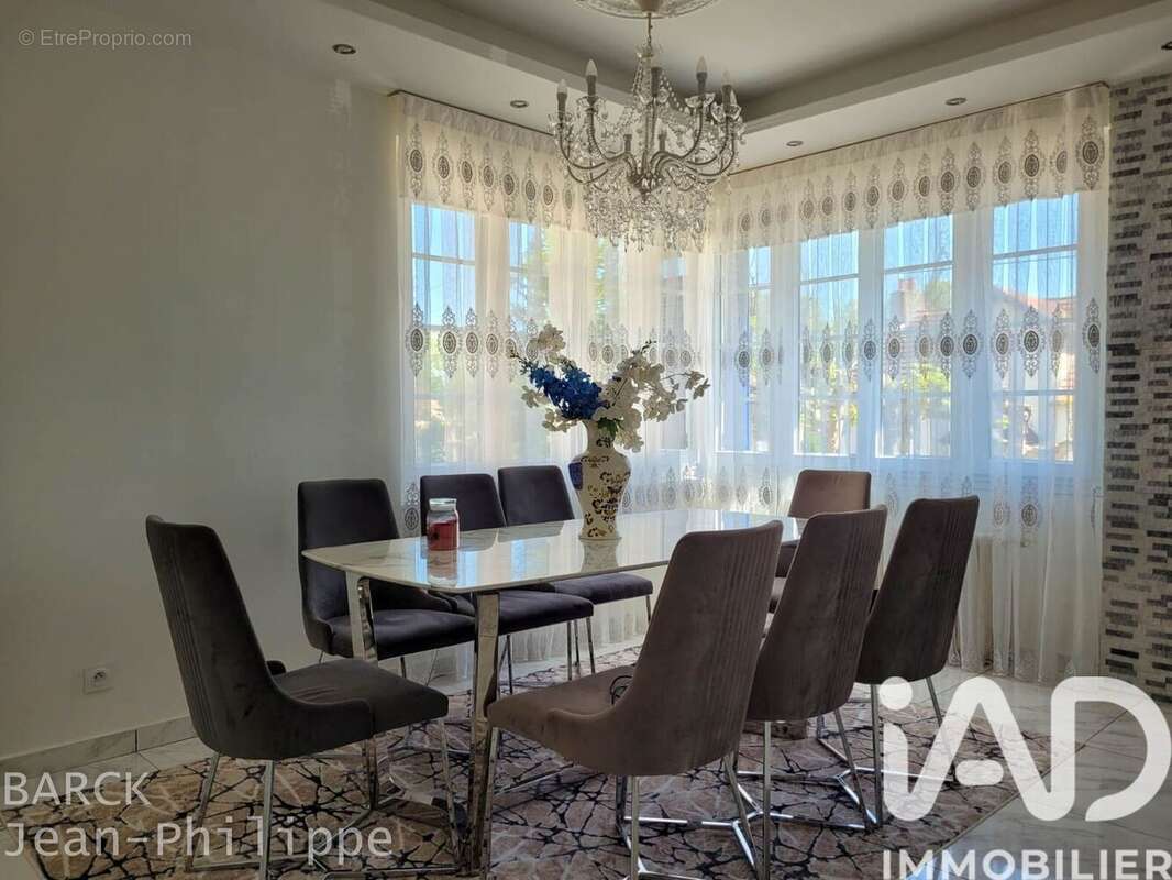 Maison 130 m² à Montlucon  - photo 3