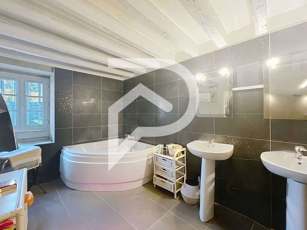 Maison à SAULNIERES