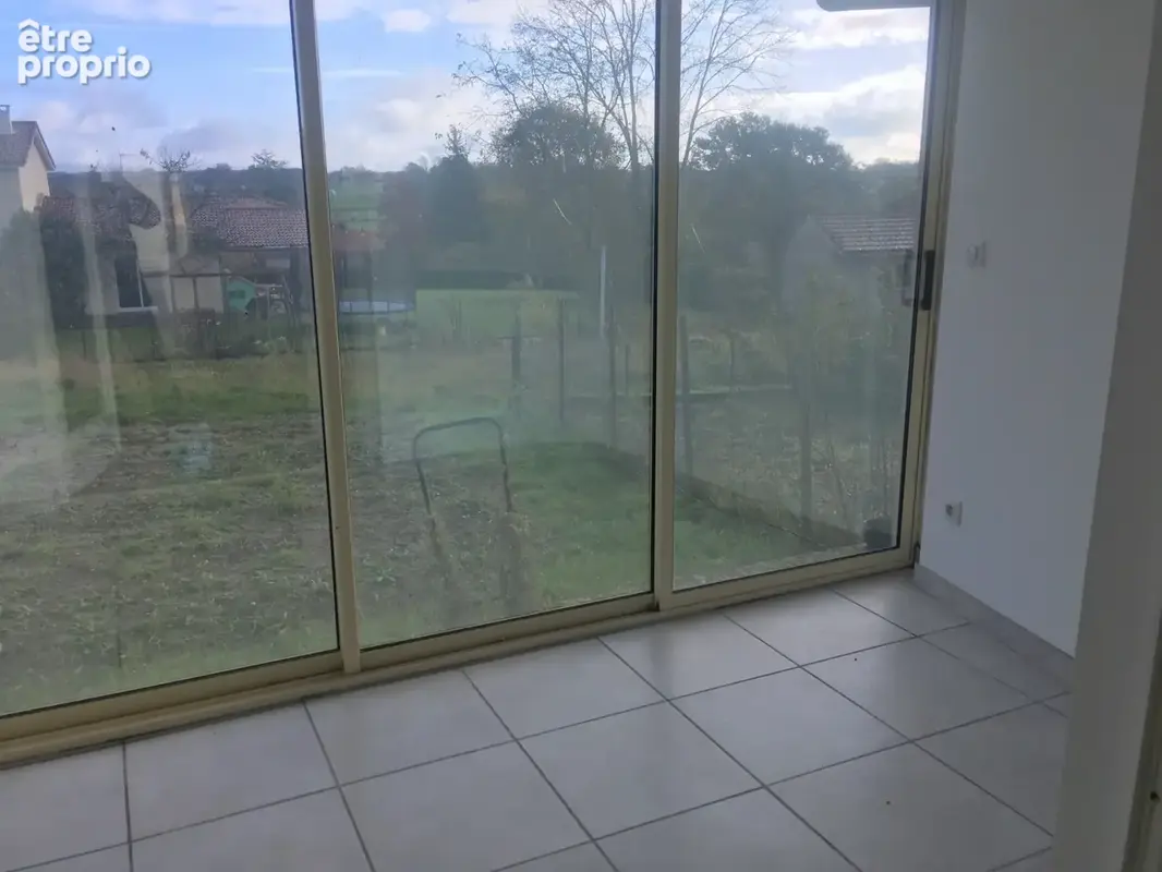 Maison 88 m² à Foissiat  - photo 7